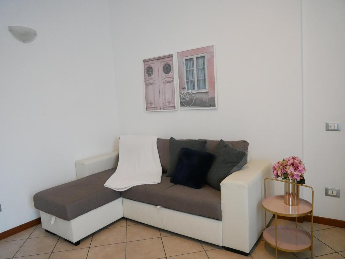 Diadema Pink - Immobili E Soluzioni Rent Leilighet Bergamo Eksteriør bilde