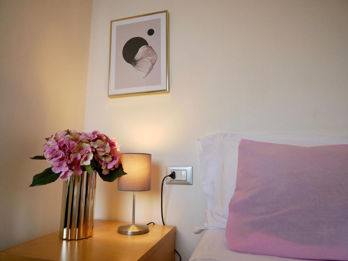 Diadema Pink - Immobili E Soluzioni Rent Leilighet Bergamo Eksteriør bilde